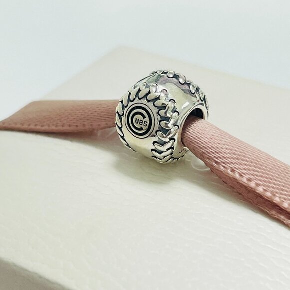 Pandora Chicago Cubs Baseball Charm - Picture 1 of 4